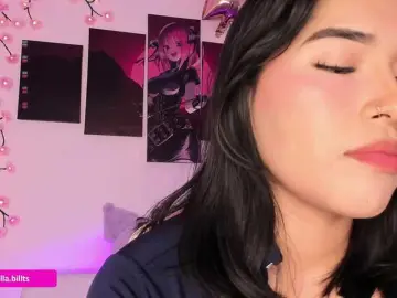 Watch Live Sex Cams with Bellabills - Bongacams