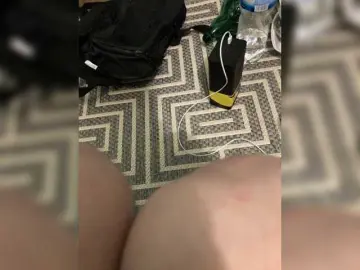 Live Porn with GoldenOxer1 - Bongacams