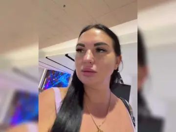 Best live sex cam show with TokionaJoe - Bongacams