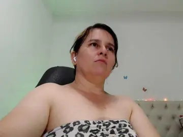 Private Sex Chat with victoria-jones - Bongacams