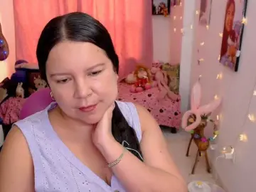 Free Live Porn with clarie- - Bongacams