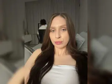 Adult Webcams with PARTYNEXTNEXT - Bongacams