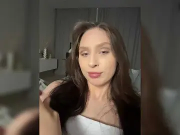 Nude Webcam with PARTYNEXTNEXT - Bongacams