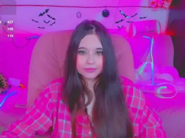 Sex Cam with LittleKitsune - Bongacams