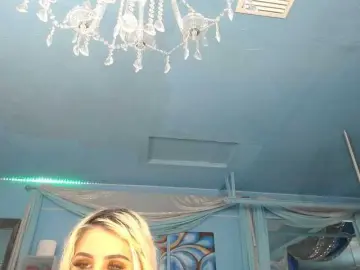 Best Webcam with adrianna_fox - Bongacams