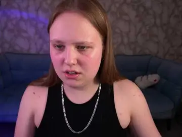 Private Sex Chat with CrystallPaws - Bongacams