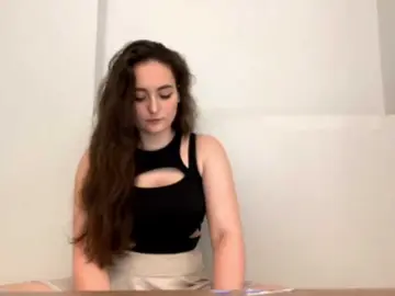 Sex Cam with EmillyCarte - Bongacams