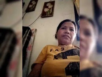 Watch Live Sex Cams with Chatty22 - Bongacams