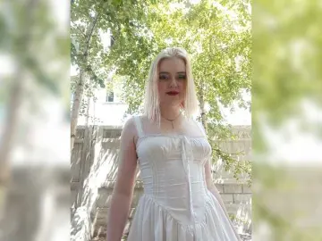 Live Porn with AliciaSvip - Bongacams
