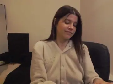 Sex Cam with AryaJoliee - Bongacams