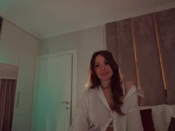 Sex Chat with MilaDYstarlig - Bongacams