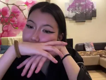 Sex Cam with ShirelyDurkin - Bongacams