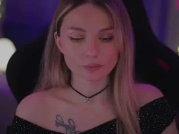Free Porn Cam with DianaMurr - Bongacams