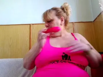 Adult Webcams with Juliet-A - Bongacams