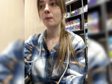 Watch Live Sex Cams with Wild-catt - Bongacams