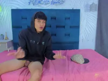Sex Cam with YoungsWild - Bongacams