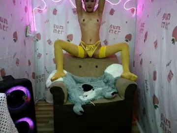 Sex Chat with LovelyQueen - Bongacams