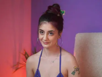 Live Sex with SabrinaHope - Bongacams
