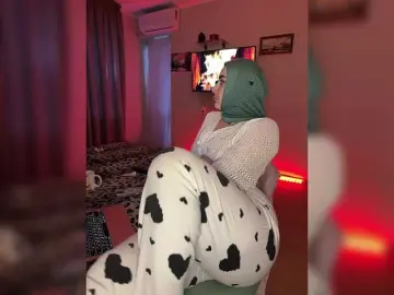 Private Sex Chat with Plennica - Bongacams