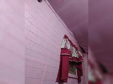 Live Sex Cam with XXhornywetprincess99XX - Bongacams