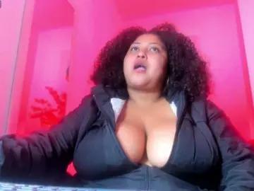 Sex Cam with Ayliinn - Bongacams