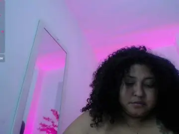 Sex Cam with Ayliinn - Bongacams
