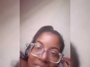 Live Sex Cam with IndianBeaut - Bongacams