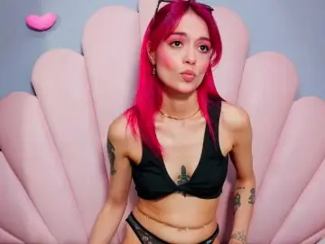 Live Sex with LUCYMILLER - Bongacams