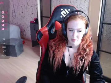 Live Sex with Lisichka4 - Bongacams