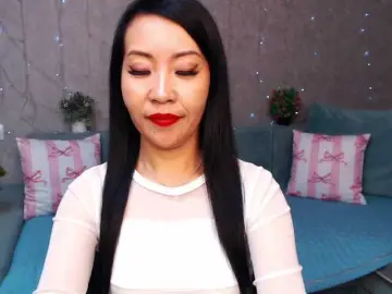 Free Live Porn with Sarahsexygirl - Bongacams