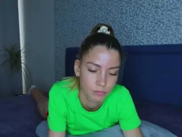 Live Sex Cam with Lisi4ka-Basik - Bongacams