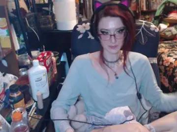 Nude Webcam with pussyxpaladin - Bongacams