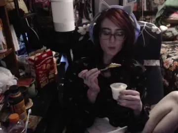 Watch Live Sex Cams with pussyxpaladin - Bongacams