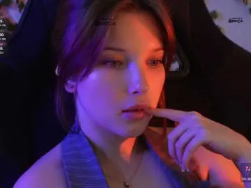 Watch Live Sex Cams with mispopi - Bongacams