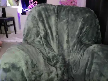 Live Sex Cam with Leinbone - Bongacams