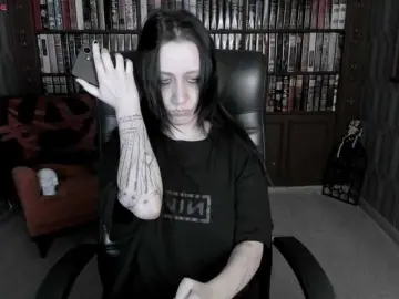 Free Live Porn with MedusaGorgona - Bongacams