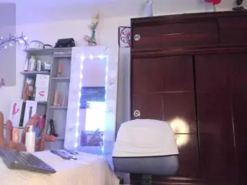 Sex Chat with Rapunzell-- - Bongacams