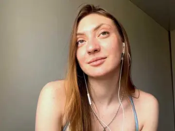 Best Webcam with MyrticeDollen - Bongacams
