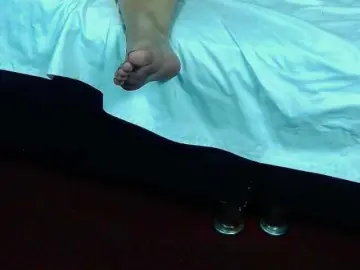 Free Porn Cam with AmberDiamont - Bongacams