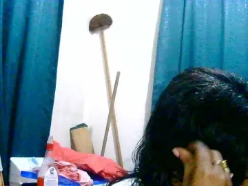 Nude Webcam with Anshia - Bongacams