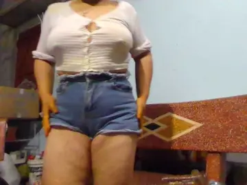 Free Live Porn with SexyQueen86 - Bongacams