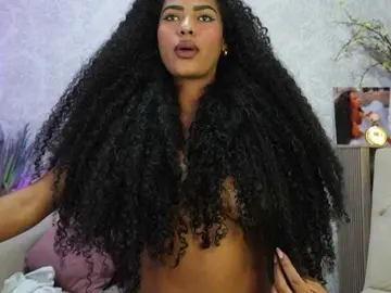 Live Porn with Nahomixjones - Bongacams