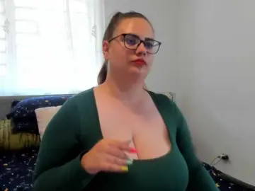 Adult Webcams with amiravyxen - Bongacams