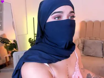 Best live sex cam show with anna-henao - Bongacams
