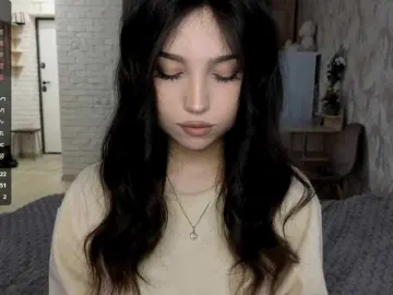 Watch Live Sex Cams with MeghanEberting - Bongacams