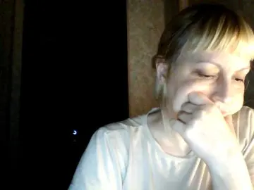 Watch Live Sex Cams with krisss2016 - Bongacams