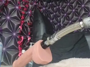 Live Porn with Megann9 - Bongacams