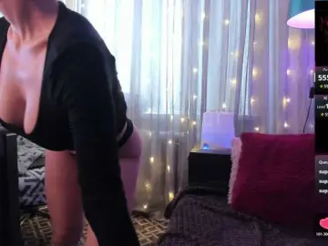Sex Cam with MyLittlegi - Bongacams