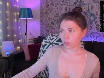 Private Sex Chat with MyLittlegi - Bongacams