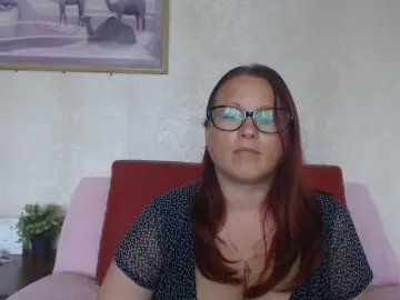 Sex Cam with Lilia4joy - Bongacams